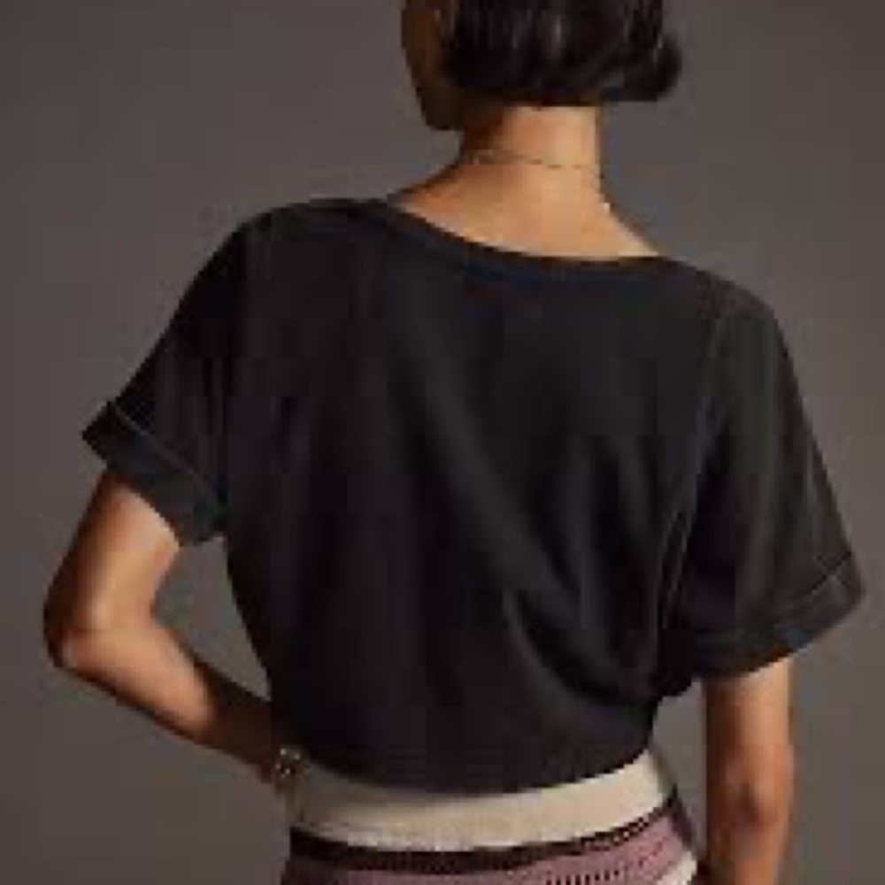 THE DAILY PRACTICE BLACK TWIST TOP MODEL LAYLA! DRESS UP CASUAL OR WORKOUT TOP!📦 - Picture 4 of 6